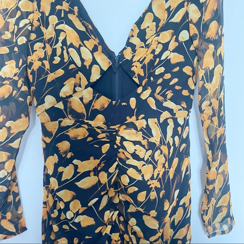 Sau Lee Michella Leaf Print Midi Dress Plunge Black Marigold Spring Boho Size 2 - Picture 14 of 15